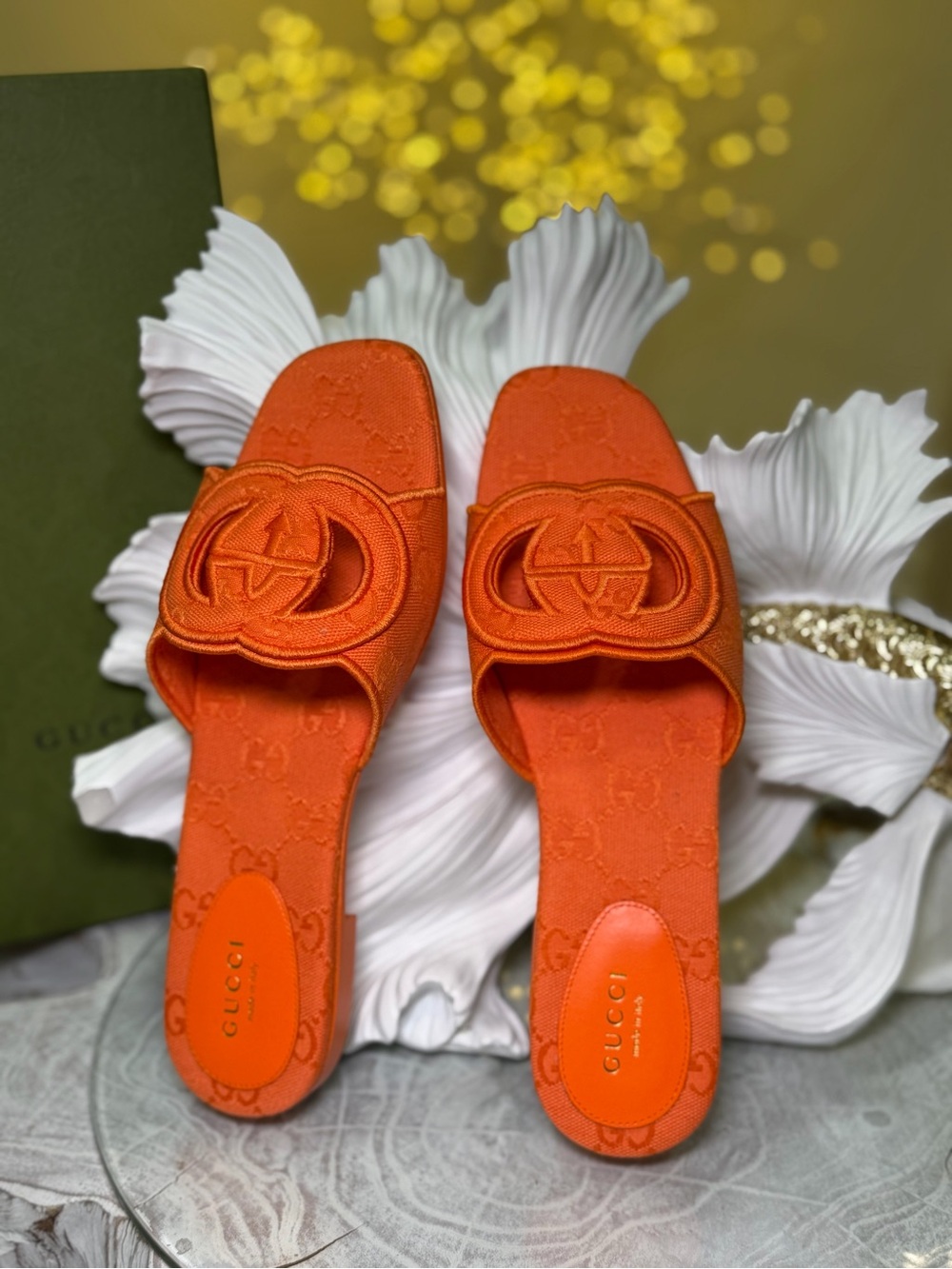 Authentic NEW Gucci Brill Orange Canvas Interlocking Embossed GG Slide Sandals